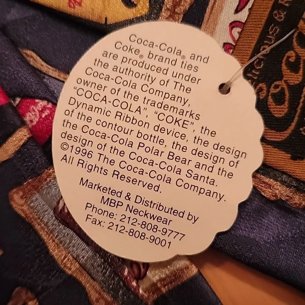 COCA COLA VINTAGE STYLE LOGOS 100% SILK TIE - NEW!